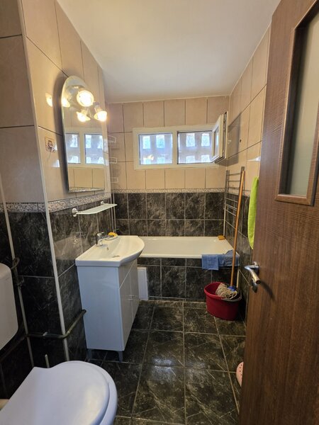 Titan, 10 minute metrou, chiar la parcul Titanii,  Burdujeni, centrala