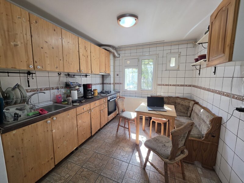 Titan, 10 minute metrou, chiar la parcul Titanii,  Burdujeni, centrala